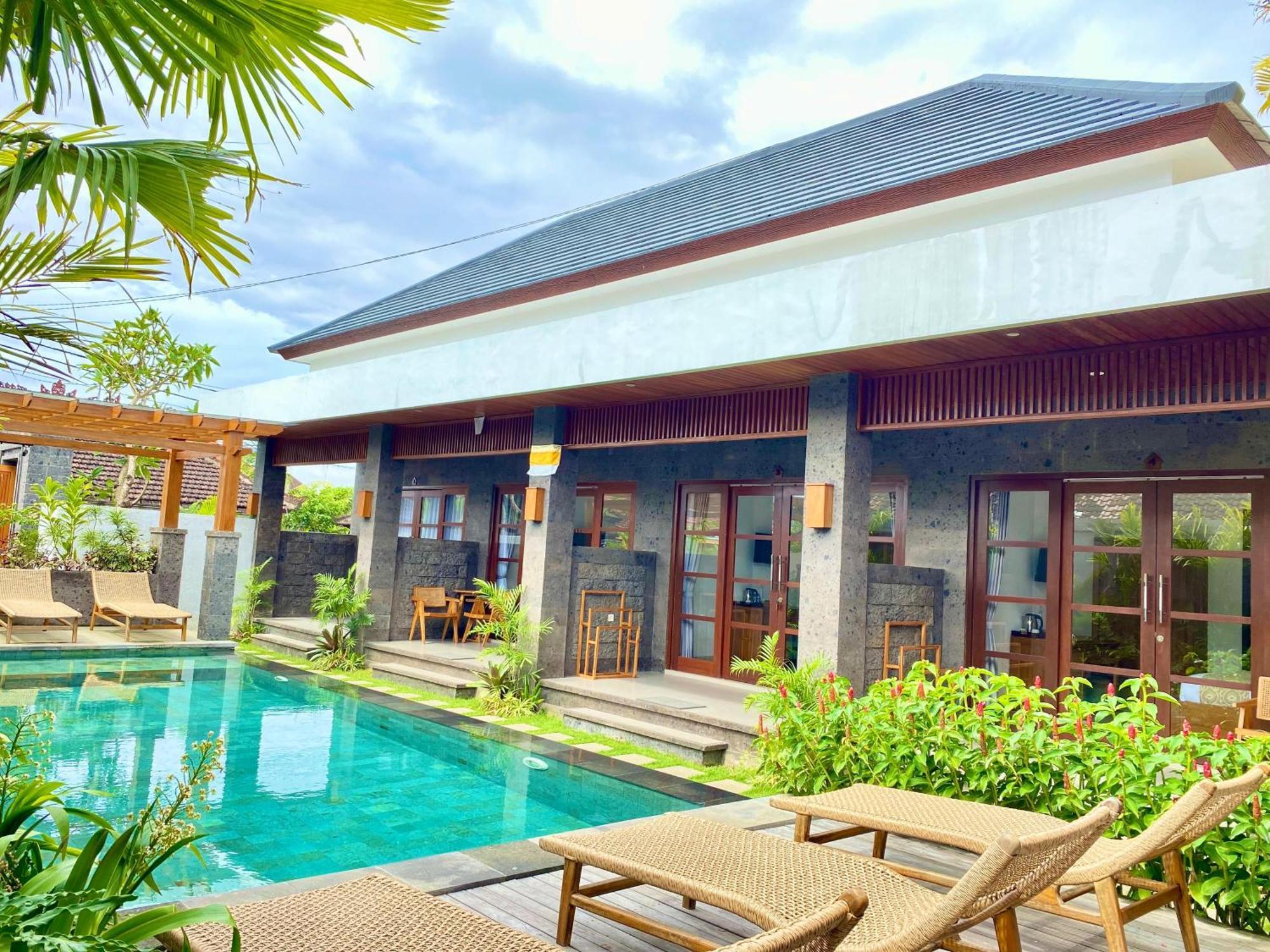 Kubera Kemenuh By Prasi Hotel