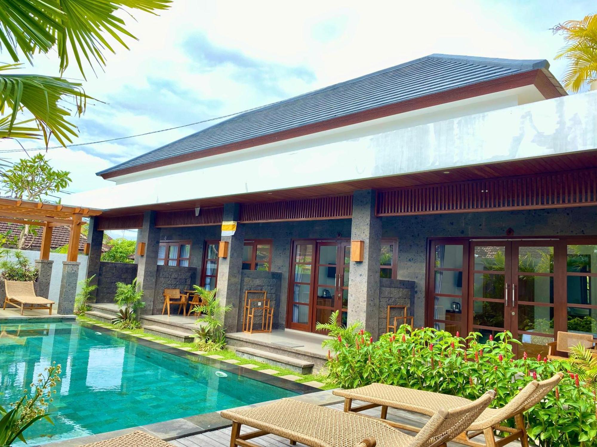 Kubera Kemenuh By Prasi Hotel *